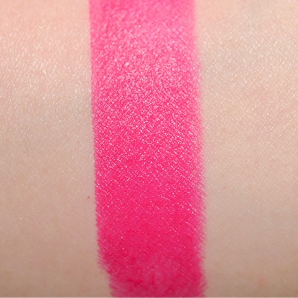 TOO FACED LA MATTE LIPSTICK - TROUBLEMAKER - Picture 2 of 14
